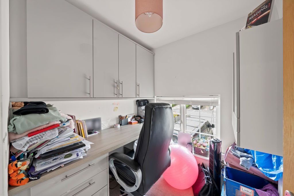 Additional image 23 of 4 bed semi-detached house for saleHarrow Road, Carshalton Beeches SM5