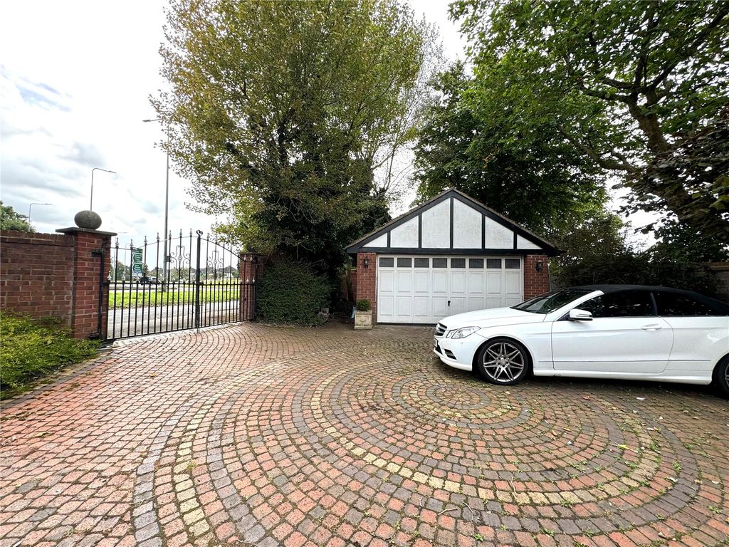 Additional image 4 of 6 bed detached house for saleGreenfield Crescent, Chester, Cheshire CH2