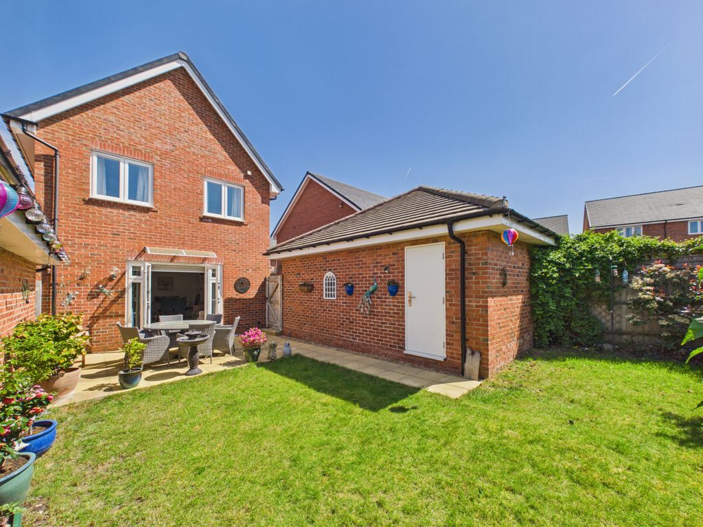 Additional image 18 of 3 bed detached house for saleMoor Close, Chinnor, Oxfordshire OX39