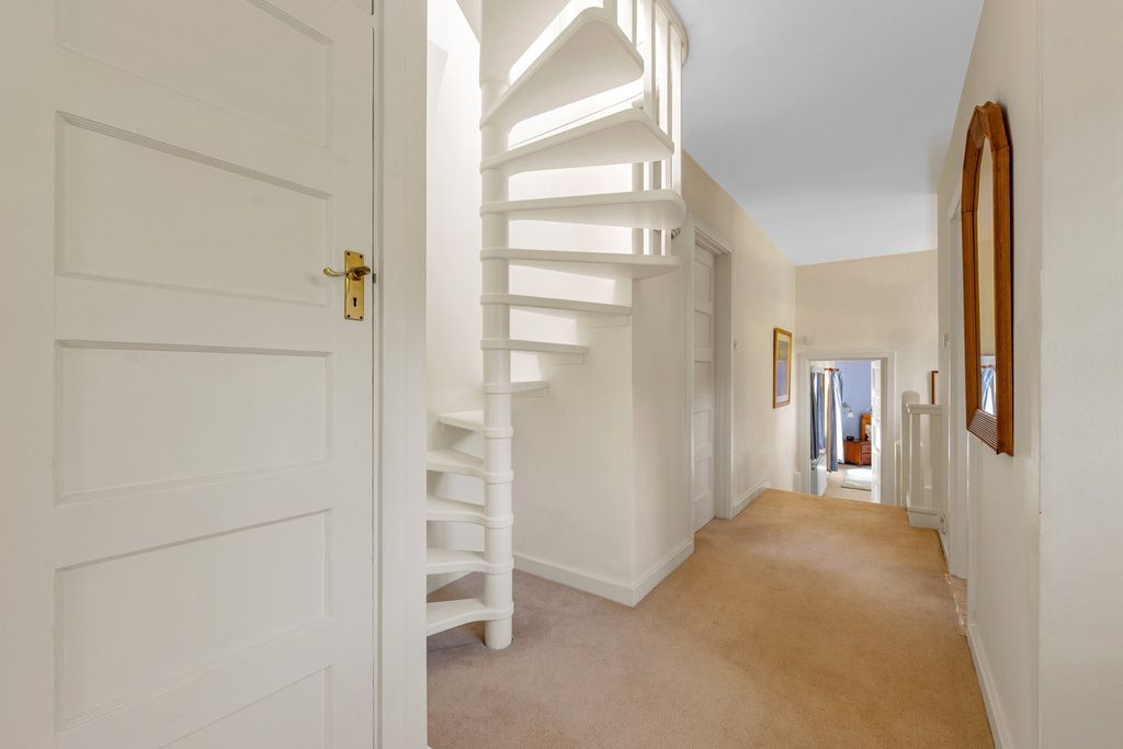 Additional image 23 of 6 bed detached house for saleHarestone Hill, Caterham CR3
