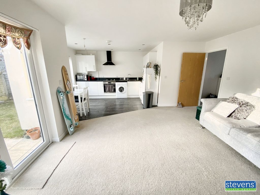 Additional image 5 of 1 bed flat for saleFore Street, North Tawton, Devon EX20