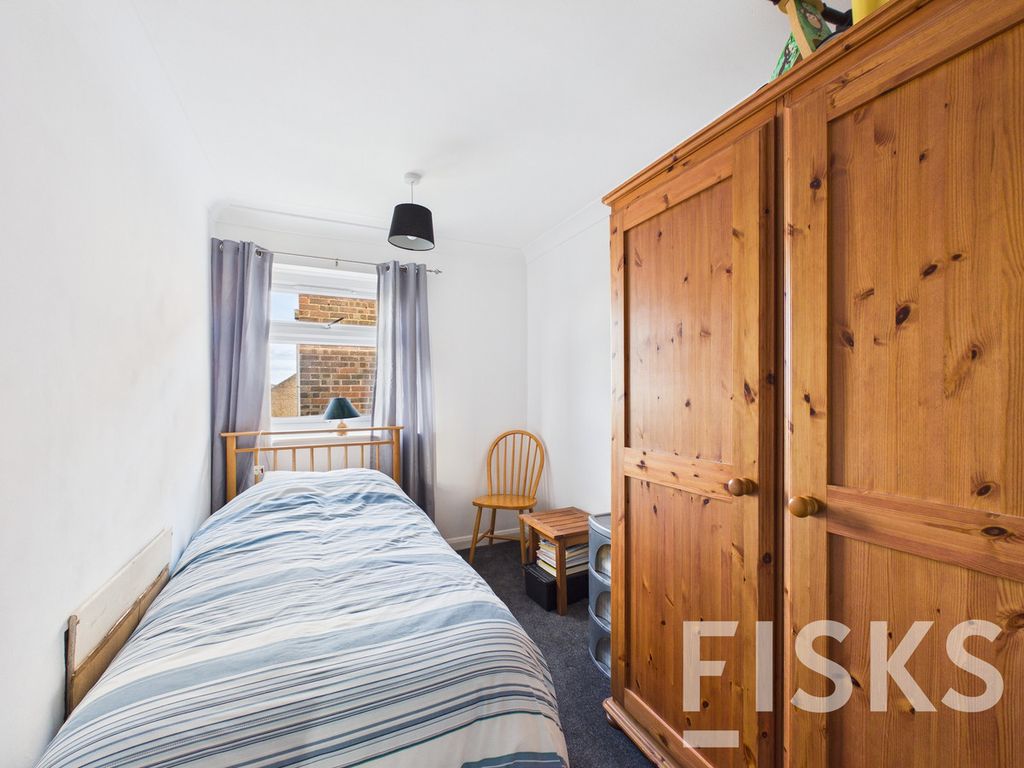 Additional image 12 of 2 bed flat for saleEastern Esplanade, Canvey Island SS8