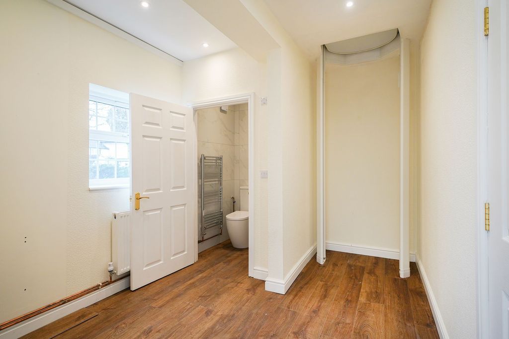 Additional image 12 of 5 bed detached house for saleStorrs Road, Chesterfield S40