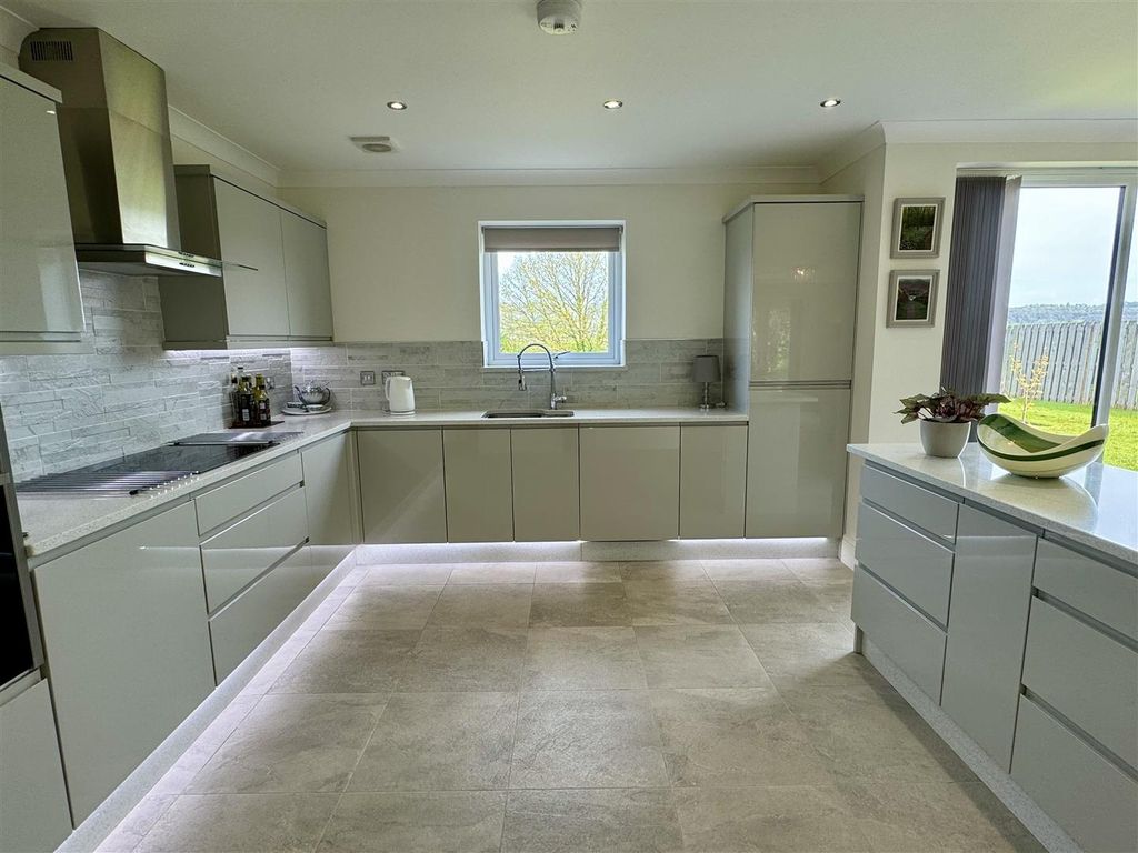 Additional image 7 of 5 bed detached house for saleGrey Hill Court, Caerwent, Caldicot NP26