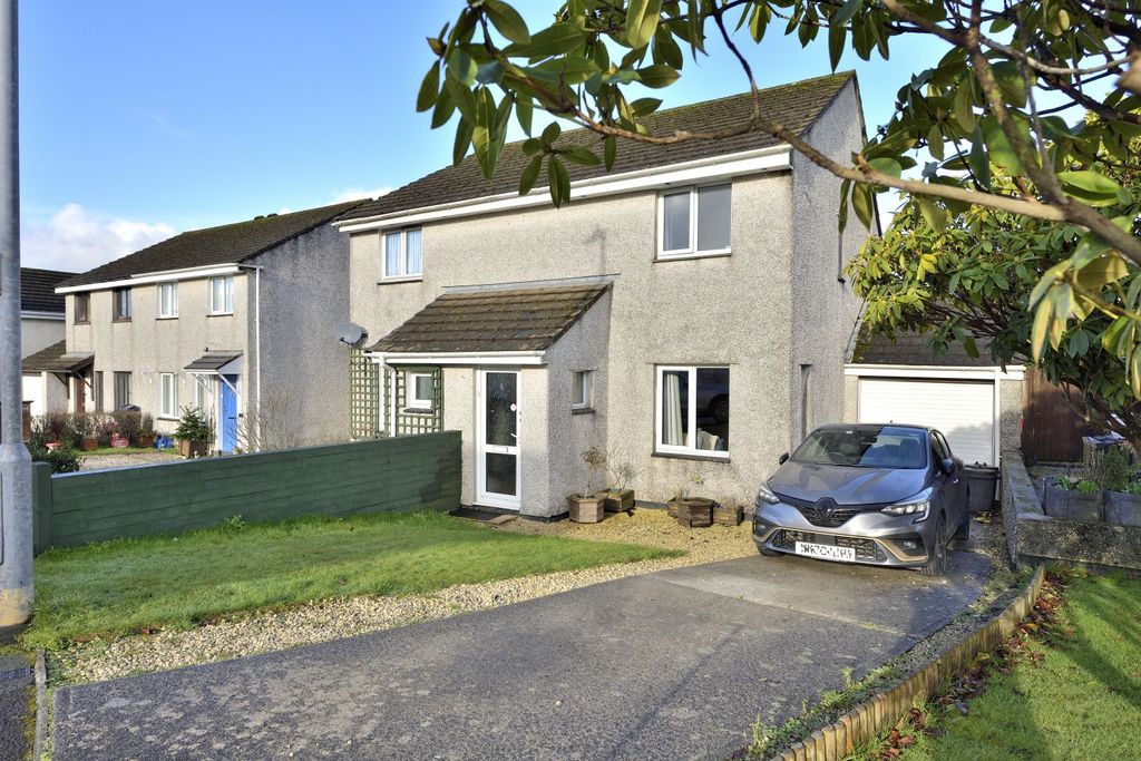 2 bed semi-detached house for saleBeech Road, Callington PL17