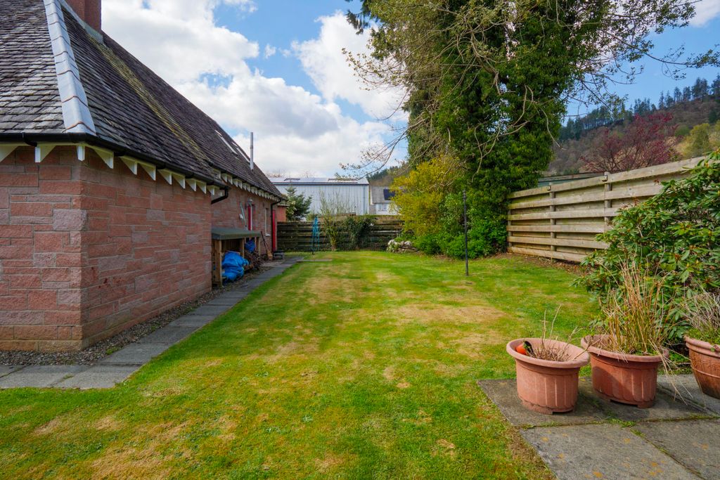 Additional image 20 of 3 bed detached house for saleAncaster Square, Callander FK17
