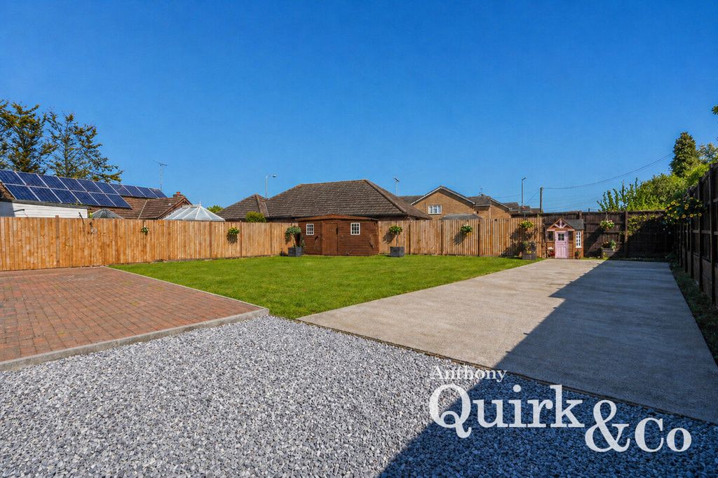 Additional image 32 of 4 bed detached house for salePrince William Avenue, Canvey Island SS8