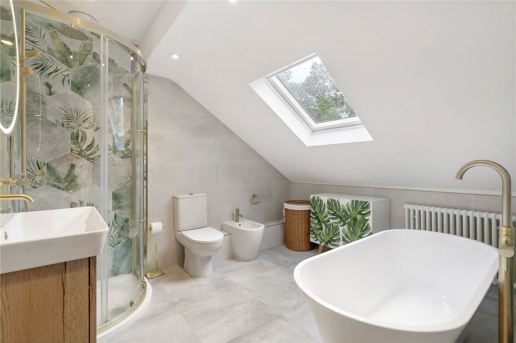Additional image 6 of 5 bed detached house for saleWaverley Drive, Camberley, Surrey GU15