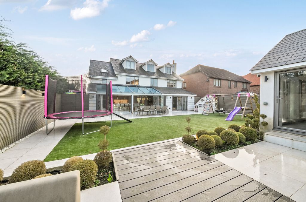 Additional image 29 of 5 bed detached house for saleLeesons Hill, Chislehurst BR7