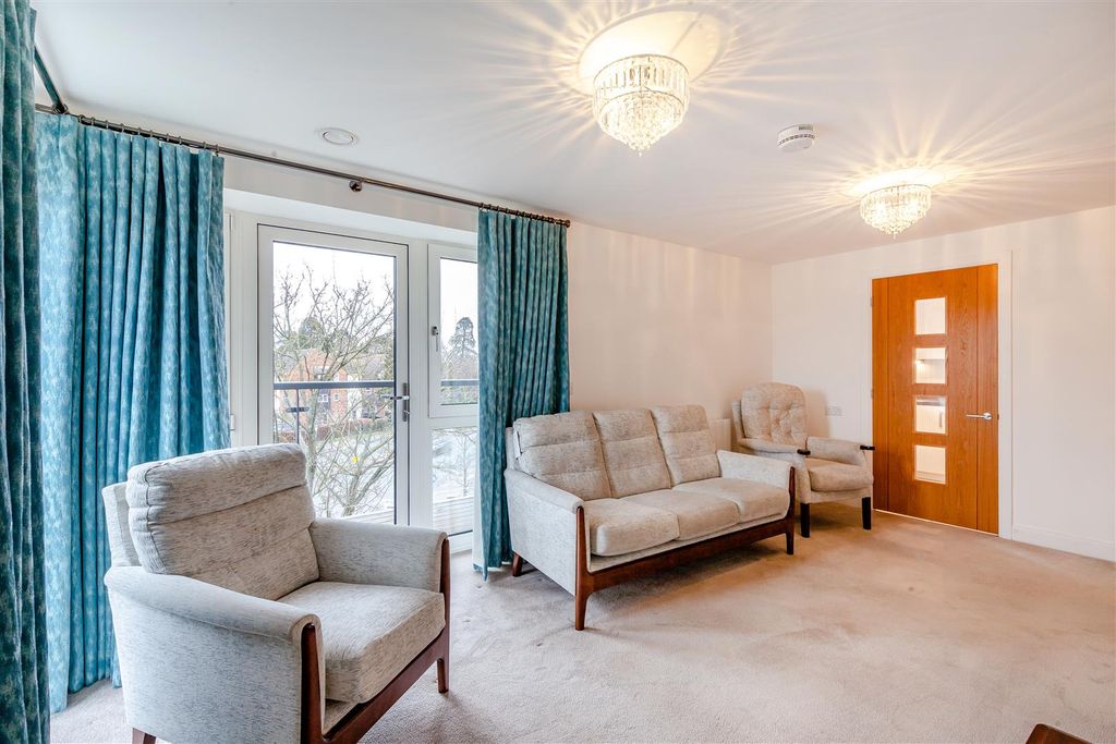 Additional image 4 of 2 bed flat for saleMiami House, Princes Road, Chelmsford, Essex CM2