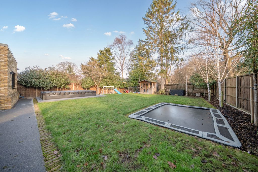 Additional image 26 of 7 bed detached house for saleHeathley End, Chislehurst BR7