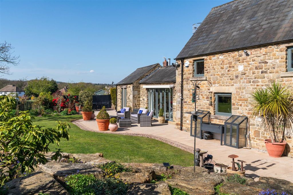 Additional image 57 of 4 bed property for saleHawthorne Barns, Walton Back Lane, Somersall, Chesterfield S42
