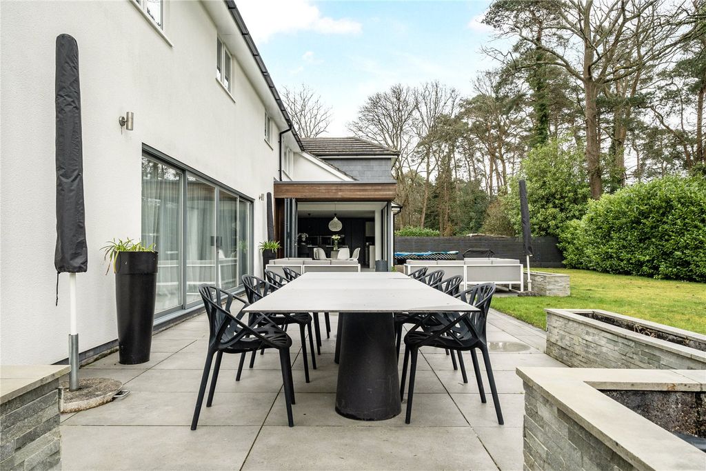 Additional image 28 of 5 bed detached house for saleCamberley, Surrey GU15