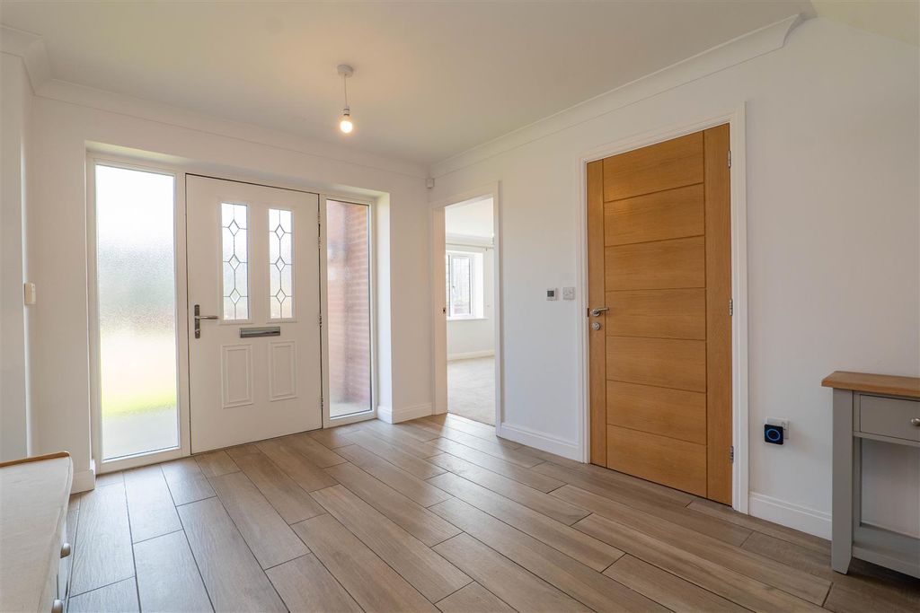 Additional image 8 of 7 bed detached house for saleChapel Fold, Whittle-Le-Woods, Chorley PR6