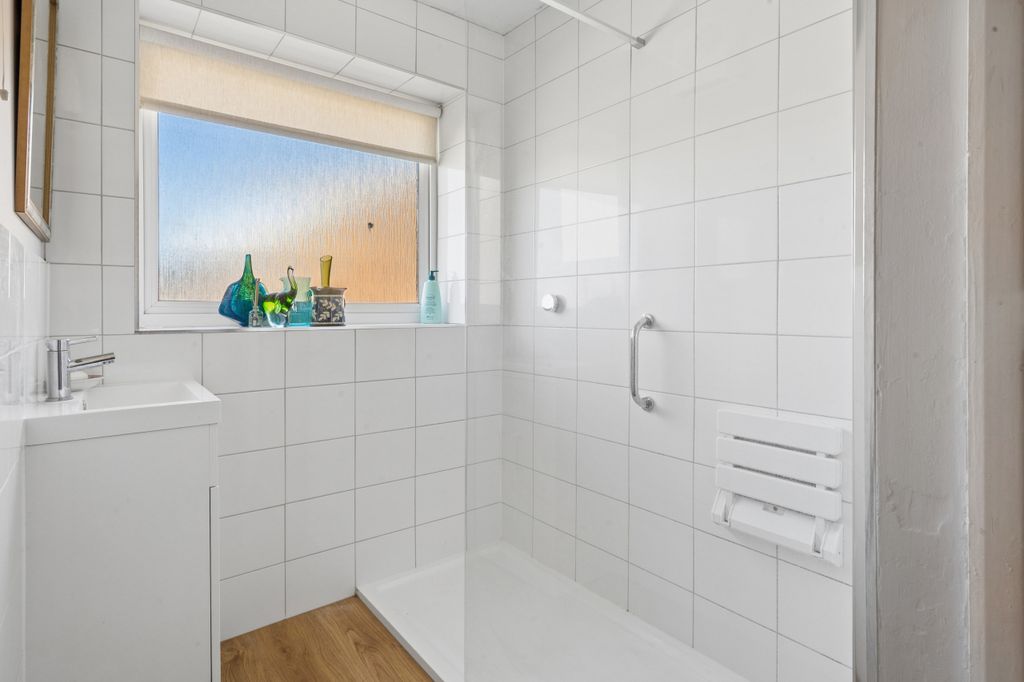 Additional image 10 of 3 bed semi-detached house for saleHunters Point, Chinnor, Oxfordshire OX39