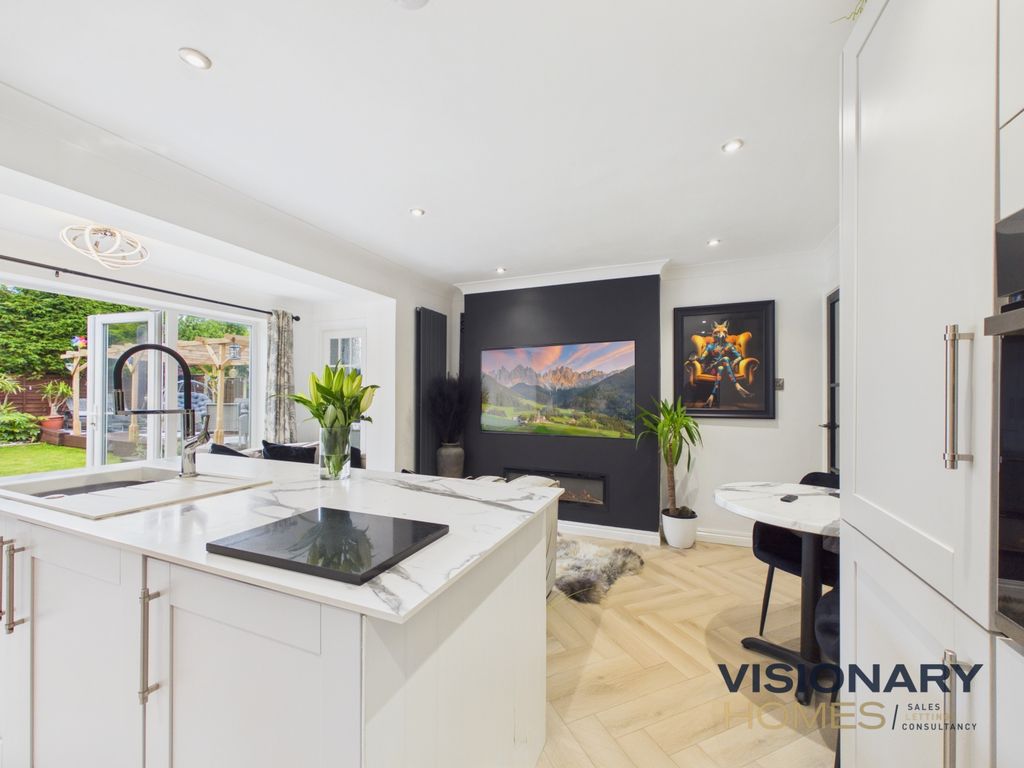 Additional image 4 of 5 bed detached house for sale22 Severn Drive, Burntwood WS7