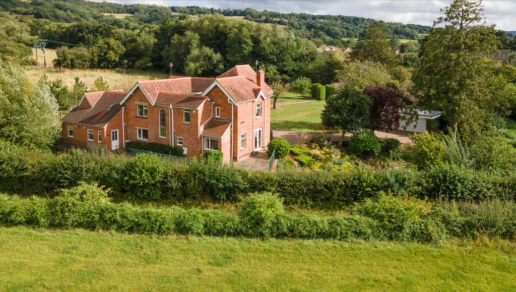 Additional image 3 of 5 bed detached house for saleMill Lane, Prestbury, Cheltenham, Gloucestershire GL52