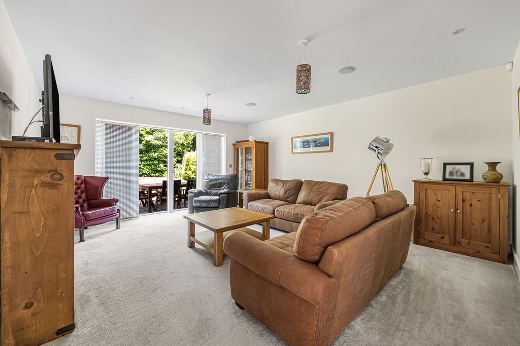 Additional image 2 of 5 bed detached house for saleCaterham Court, Caterham CR3