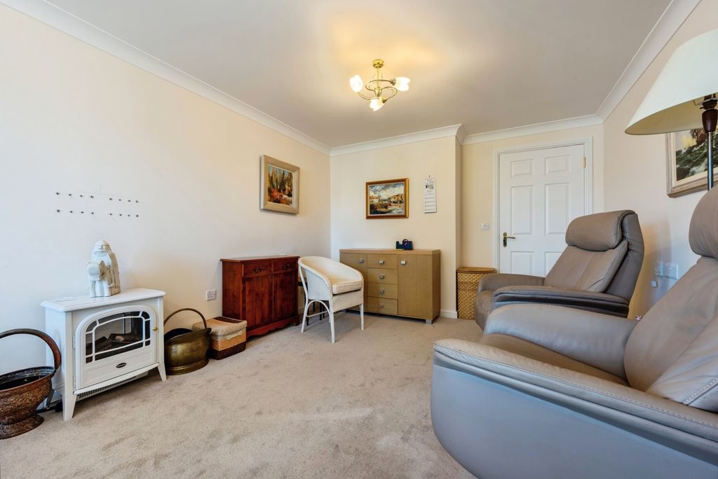 Additional image 6 of 2 bed flat for saleFair Park Road, Wadebridge, Cornwall PL27