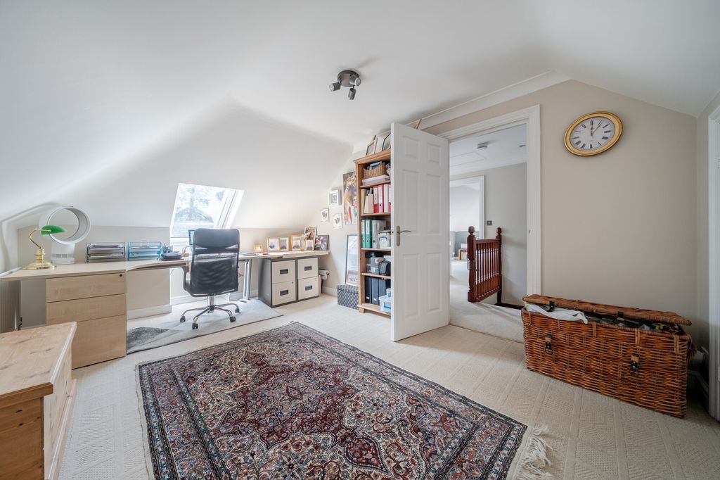Additional image 13 of 6 bed detached house for saleWalkers Ridge, Camberley GU15