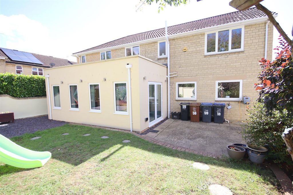 Additional image 2 of 5 bed detached house for saleChamberlain Road, Chippenham SN14