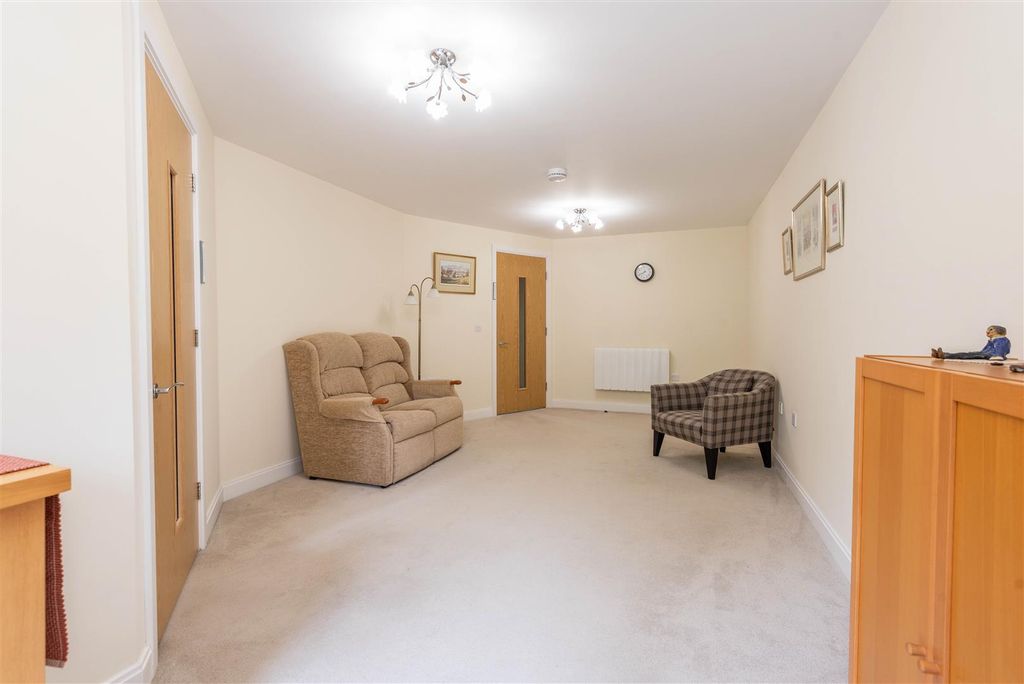 Additional image 7 of 1 bed flat for salePreston Road, Clayton-Le-Woods, Chorley PR6