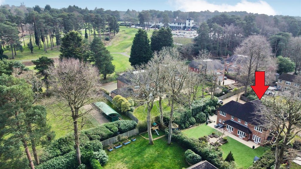 Additional image 30 of 5 bed detached house for saleGolf Drive, Camberley GU15