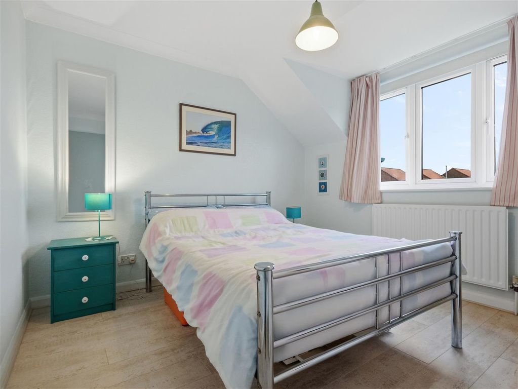 Additional image 22 of 5 bed town house for saleAsquith Close, Christchurch BH23
