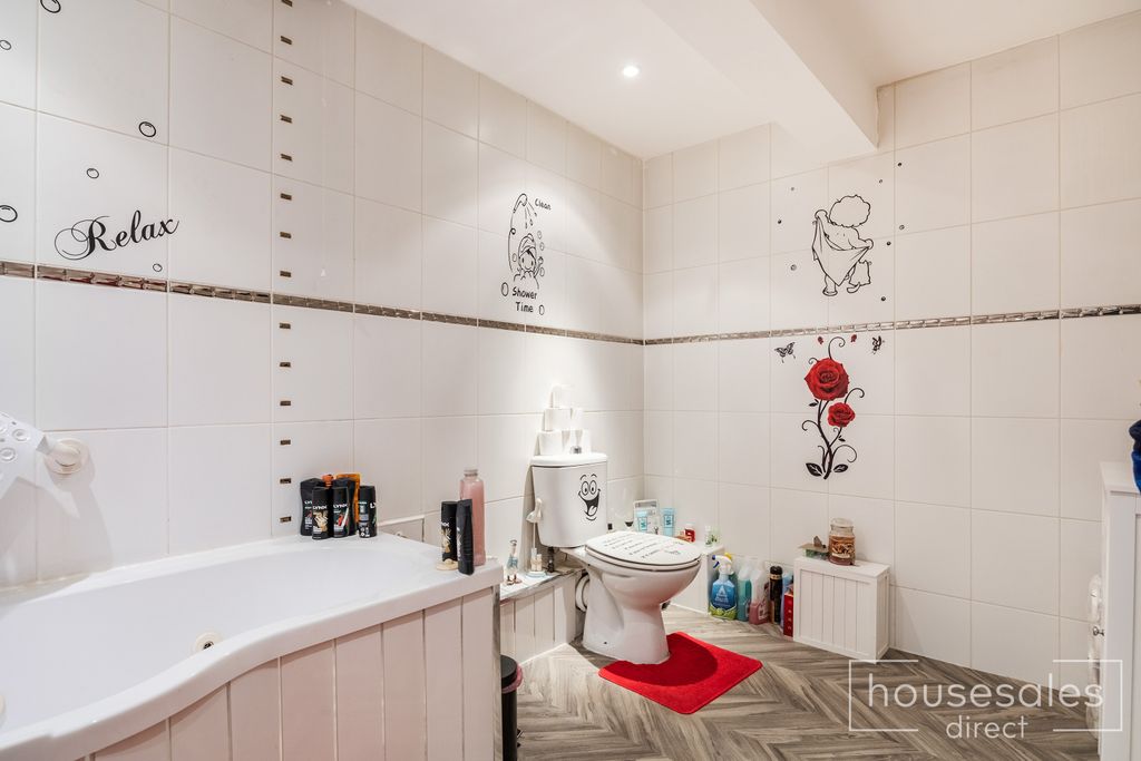 Additional image 15 of 2 bed flat for sale9B Marine Parade Kirn, Dunoon PA23