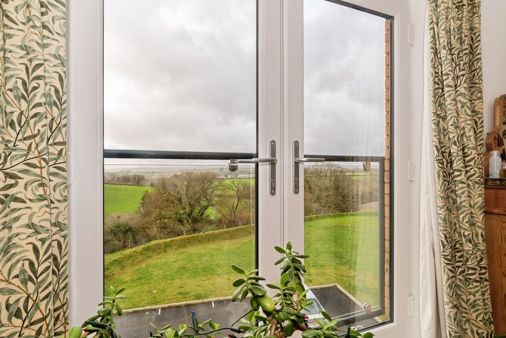 Additional image 16 of 4 bed town house for saleKibble Way, Callington, Cornwall PL17