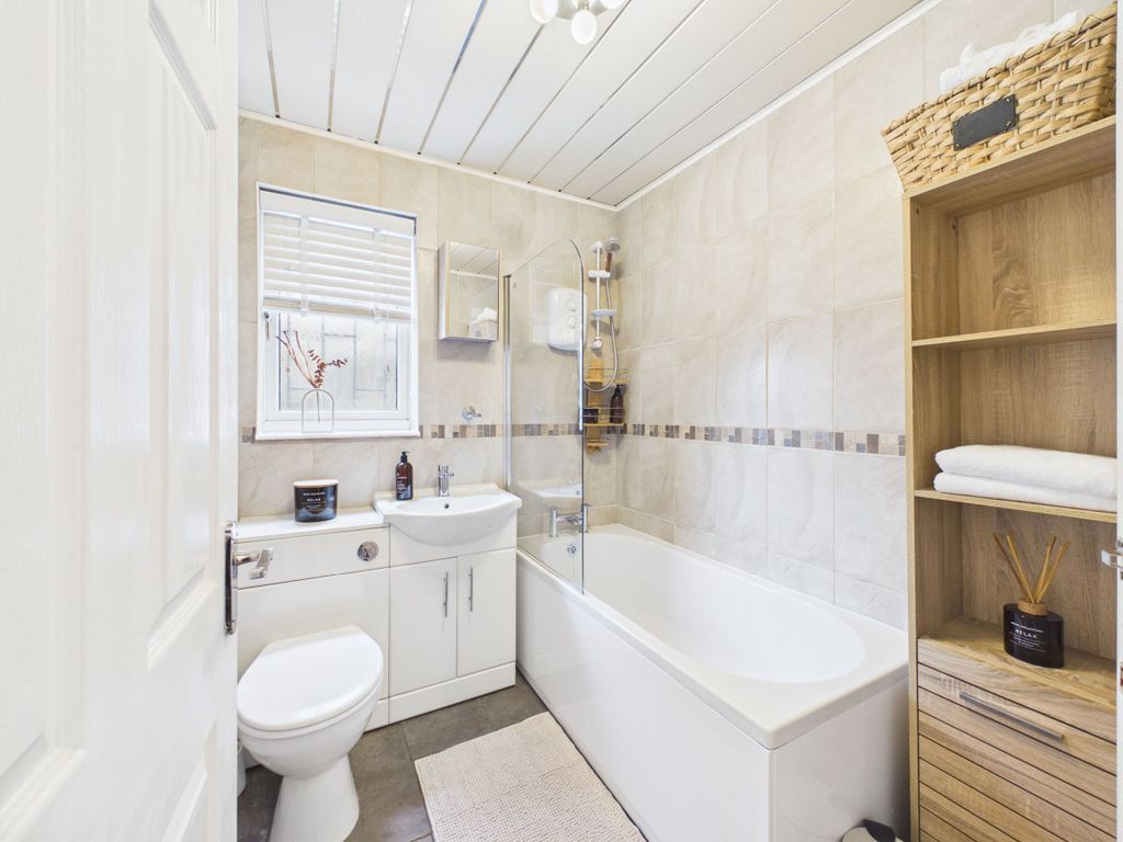 Additional image 13 of 2 bed flat for saleDuke's Court, Duke Street, Larkhall ML9