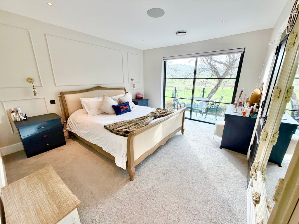 Additional image 20 of 5 bed detached house for salePrior Croft Close, Camberley GU15