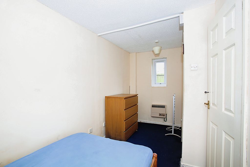 Additional image 10 of 1 bed flat for saleBubwith Close, Chard, Somerset TA20