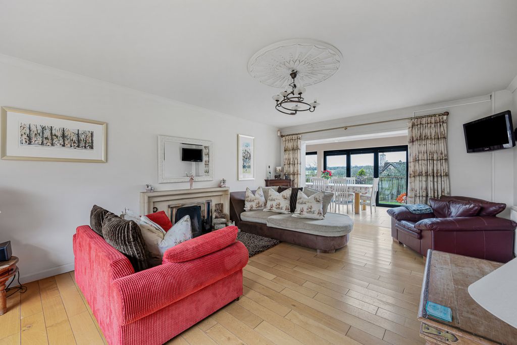 Additional image 10 of 5 bed detached house for saleBaunton Lane, Cirencester, Gloucestershire GL7