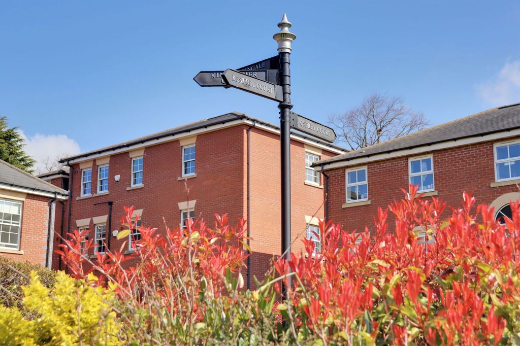 Additional image 22 of 2 bed flat for saleNightingale Court, Nightingale Walk, Burntwood WS7