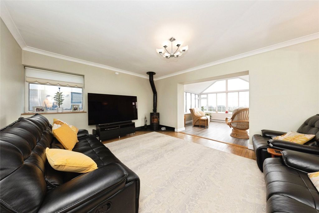 Additional image 6 of 3 bed bungalow for saleGwscwm Road, Burry Port, Carmarthenshire SA16