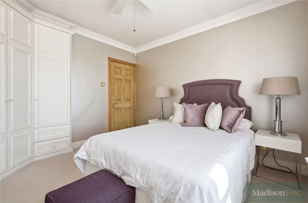 Additional image 31 of 5 bed detached house for saleHainault Road, Chigwell, Essex IG7