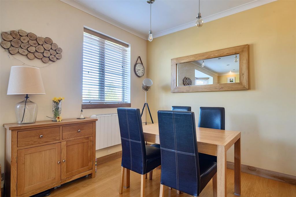 Additional image 17 of 3 bed flat for saleChisenbury Court, East Chisenbury, Pewsey SN9