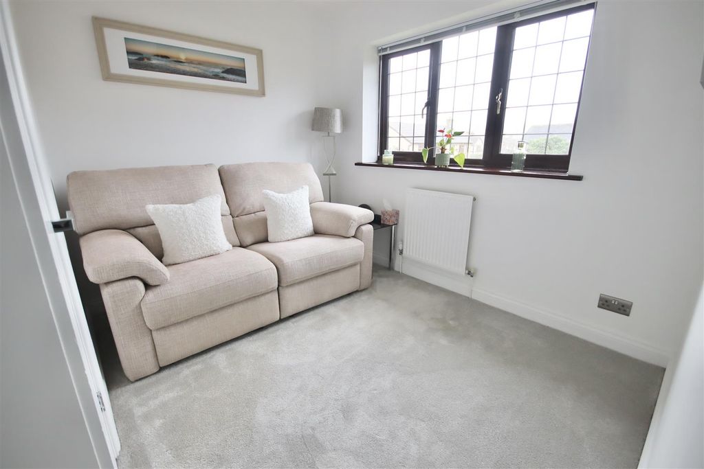Additional image 21 of 4 bed detached house for saleExeter Close, Chippenham SN14