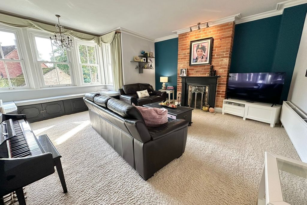 Additional image 2 of 2 bed flat for salePortesbery Road, Camberley GU15