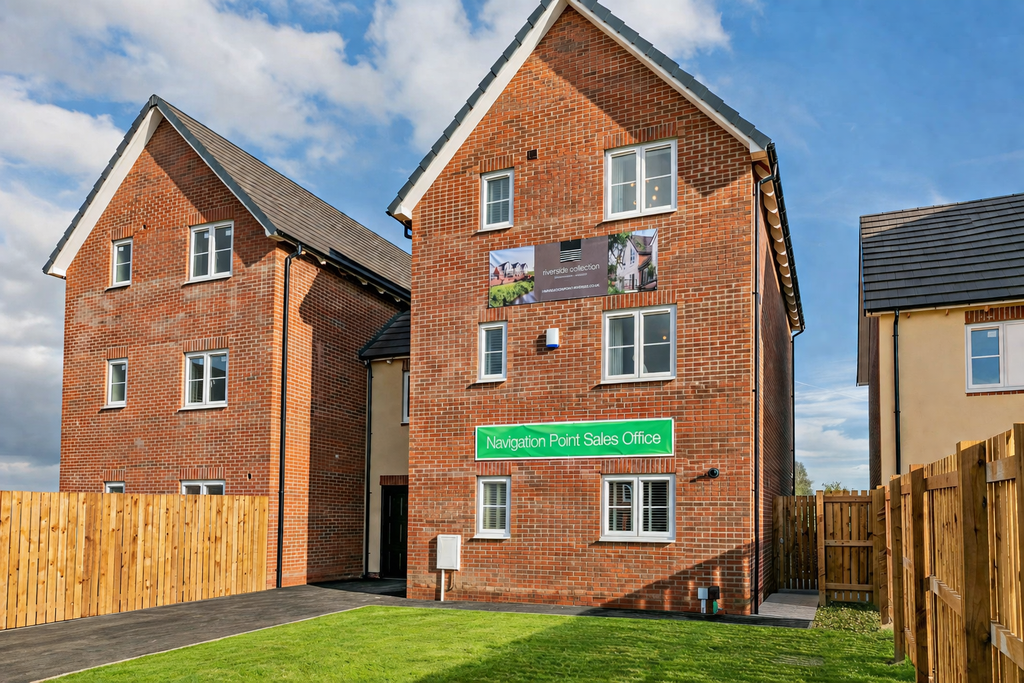 Additional image 16 of 4 bed link detached house for saleAire View, Castleford, West Yorkshire WF10