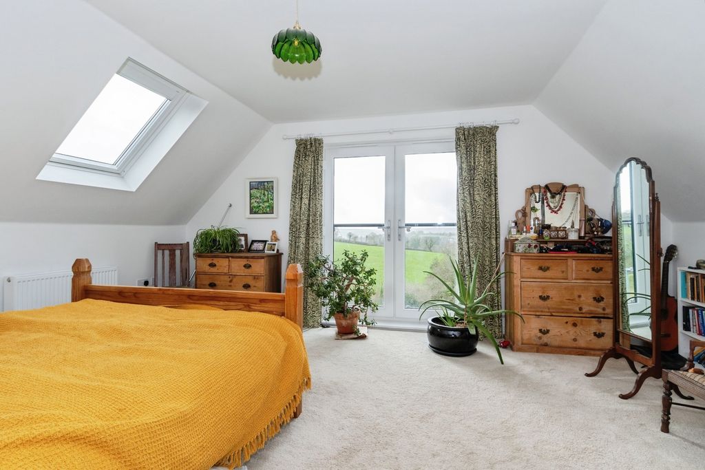 Additional image 6 of 4 bed town house for saleKibble Way, Callington, Cornwall PL17