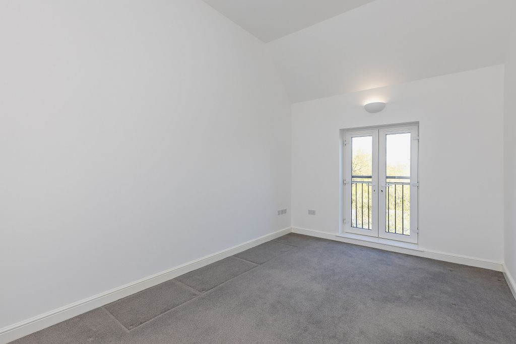 Additional image 13 of 4 bed link detached house for saleWaterside Crescent, Castleford, West Yorkshire WF10