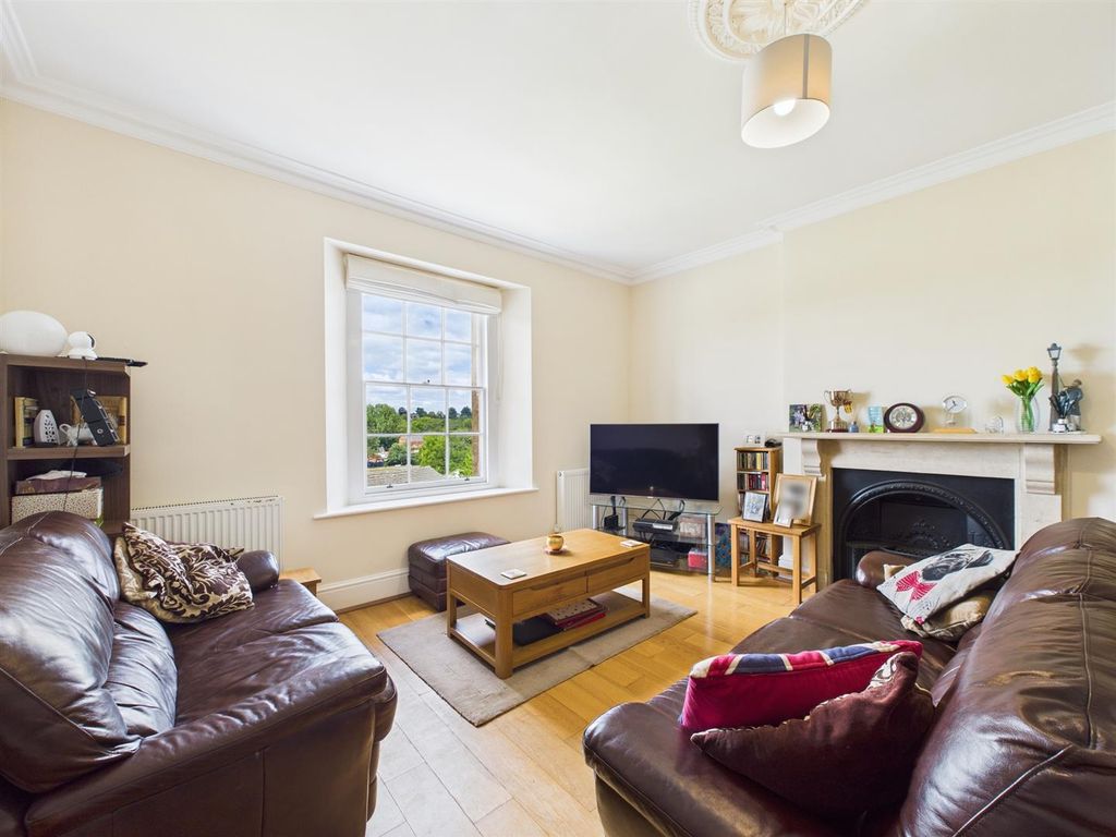 Additional image 2 of 2 bed flat for saleThe Paddocks, Chippenham SN15