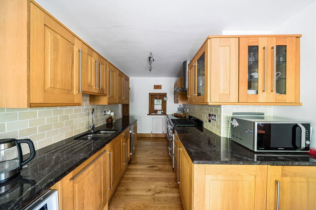 Additional image 7 of 4 bed detached house for saleDome Hill Peak, Caterham CR3