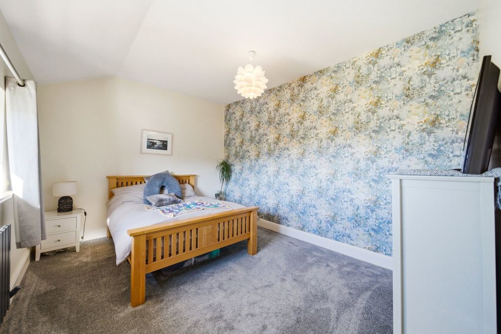 Additional image 47 of 4 bed barn conversion for saleGlen View Road, Burnley BB11