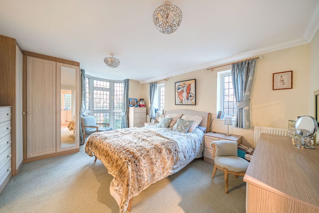 Additional image 7 of 5 bed detached house for saleTupwood Lane, Caterham CR3