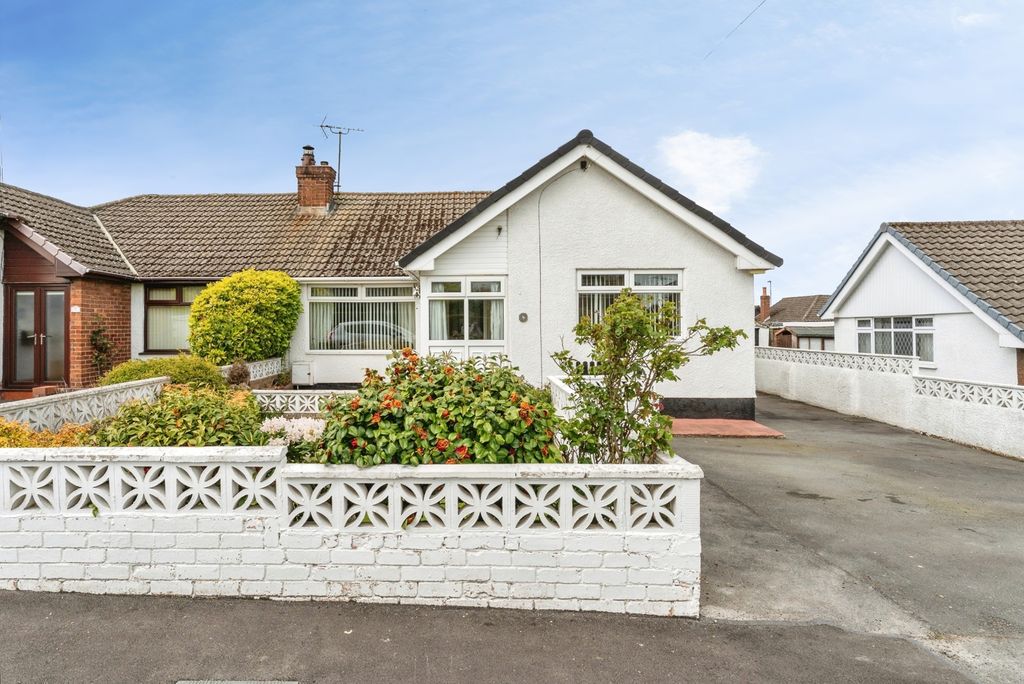 Additional image 2 of 3 bed bungalow for salePark View, Buckley, Flintshire CH7