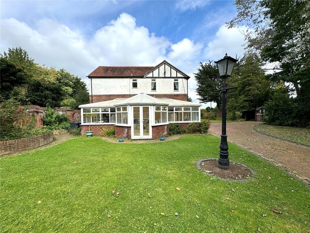 Additional image 5 of 6 bed detached house for saleGreenfield Crescent, Chester, Cheshire CH2