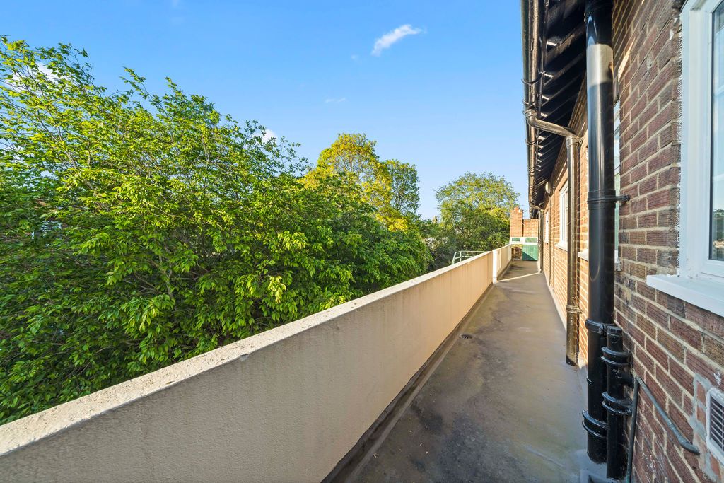 Additional image 16 of 2 bed flat for saleWest Street Lane, Carshalton SM5